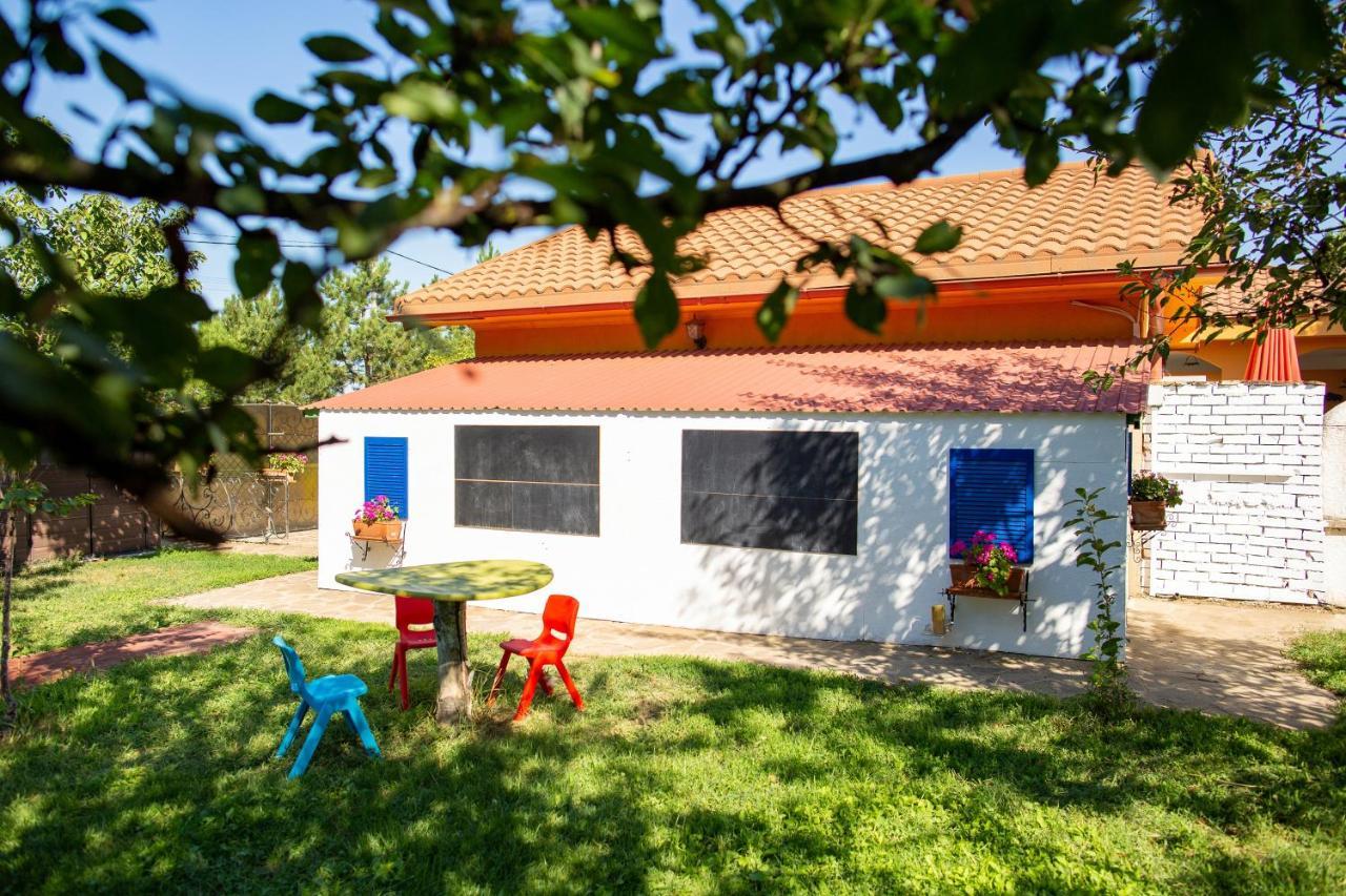 Aparthotel La Conac Arad Exterior foto