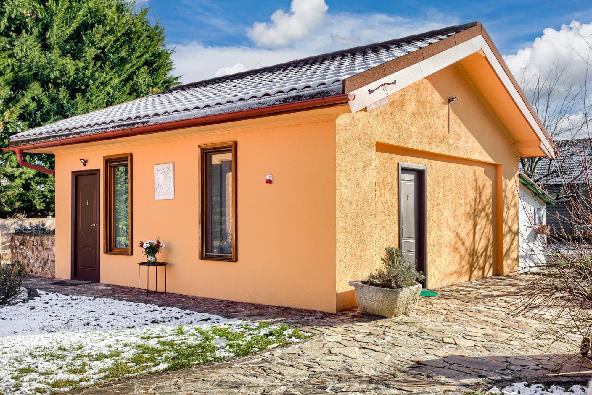 Aparthotel La Conac Arad Exterior foto