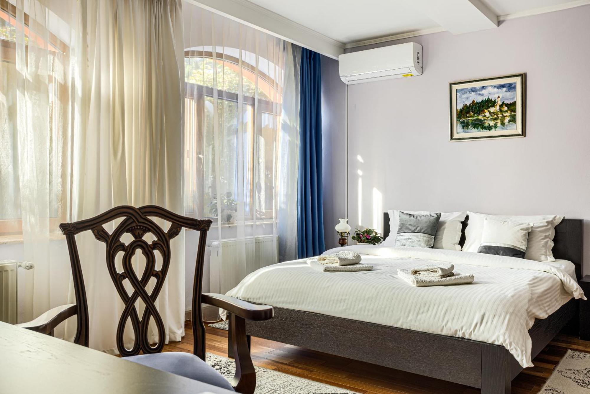 Aparthotel La Conac Arad Exterior foto